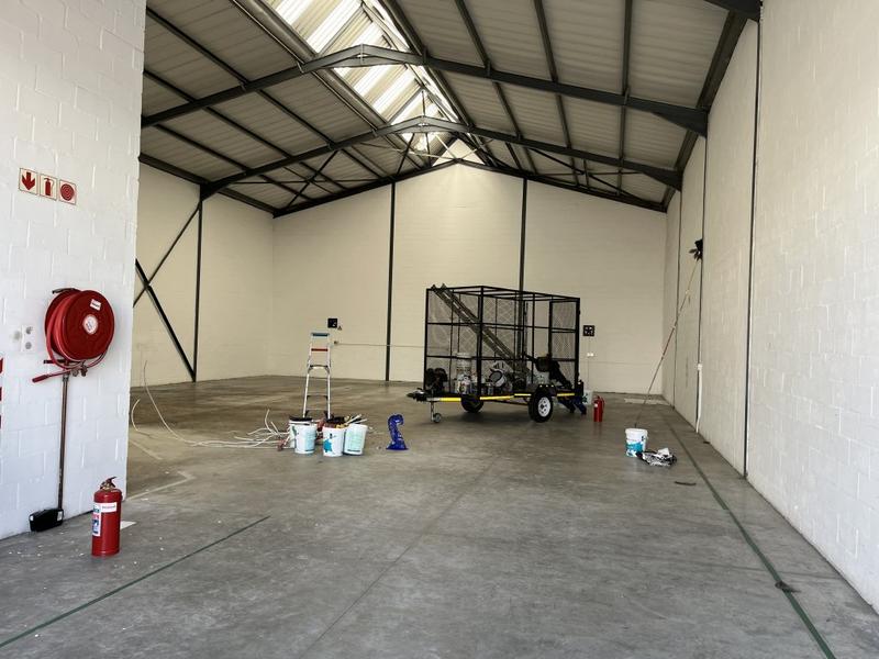 To Let commercial Property for Rent in Montague Gardens Western Cape
